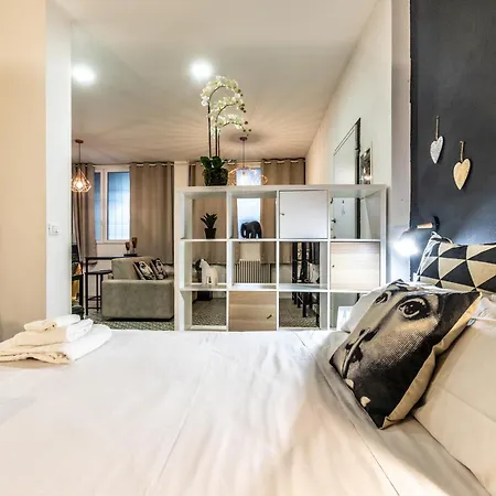 Carlo 12 Charming By Wonderful Italy Boloňa