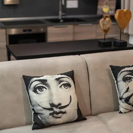 Carlo 12 Charming By Wonderful Italy * Bologna