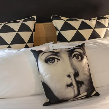 Appartement Carlo 12 Charming By Wonderful Italy *