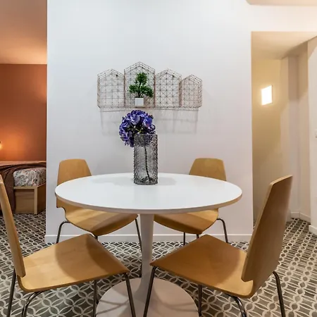 Carlo 12 Charming By Wonderful Italy Apartmán
