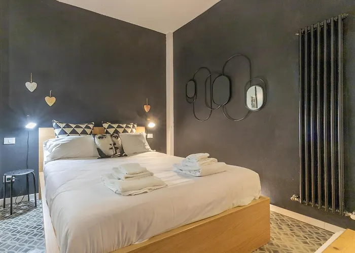 Carlo 12 Charming By Wonderful Italy شقة