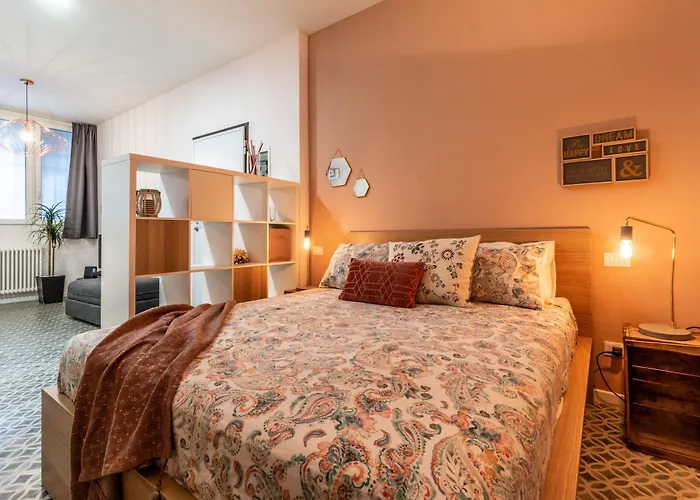 Carlo 12 Charming By Wonderful Italy شقة